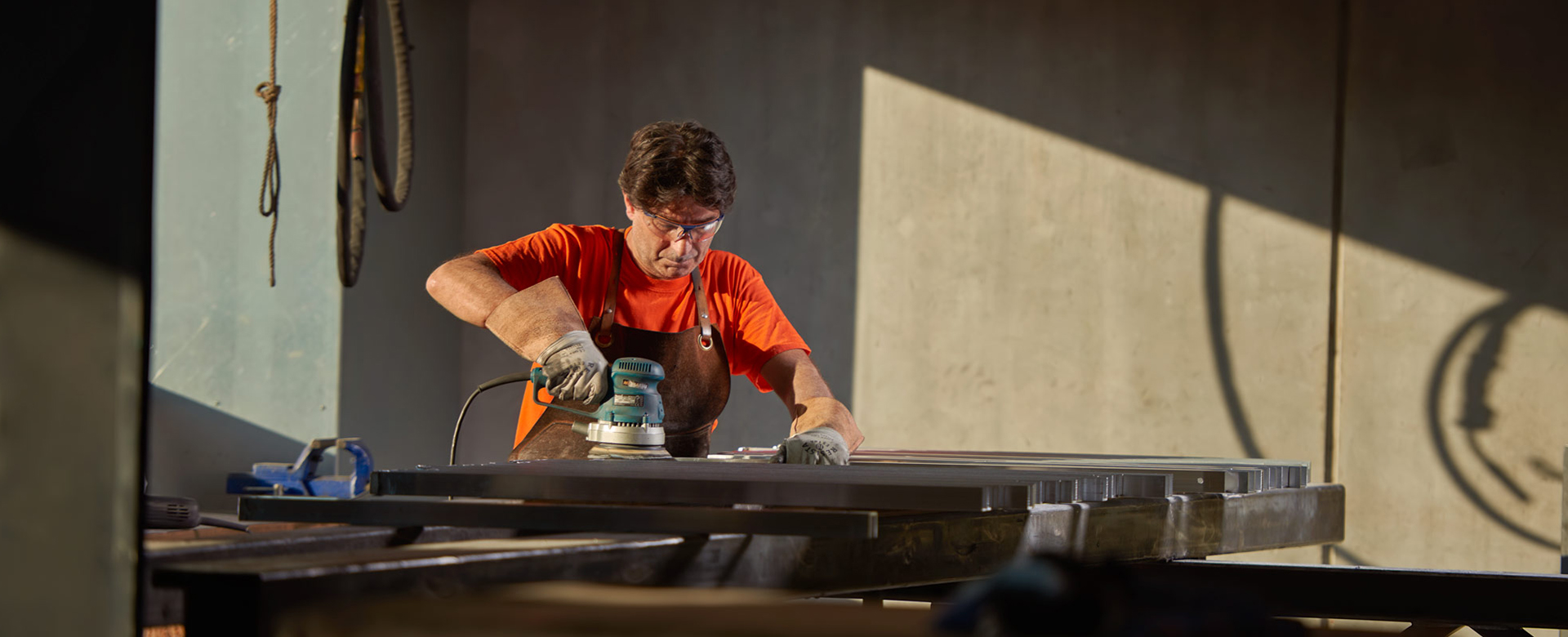 Hoher Individualisierungsgrad, dank hauseigener Metall-, Blech- und Holzbearbeitung.